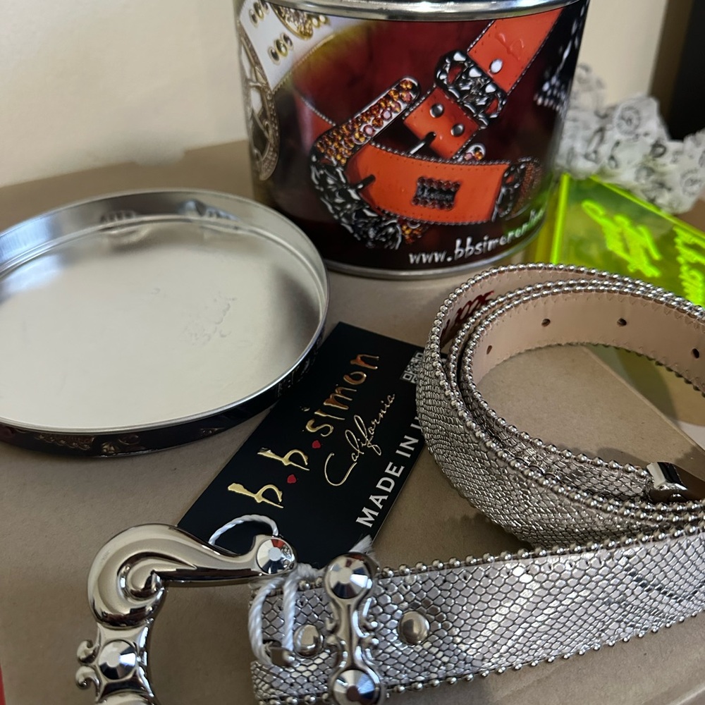 B.B. Simon snake skin silver and grey Belt